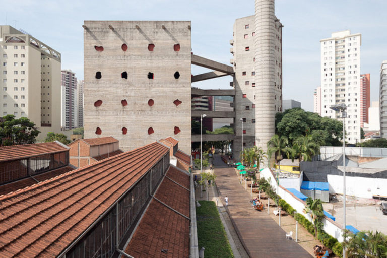 Sesc Pompeia: Programação Oficinas e Cursos